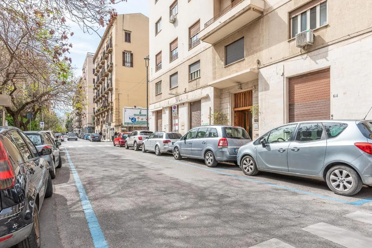 Appartamento A Due Passi Da Villa Trabia By Wonderful Italy パレルモ イタリア